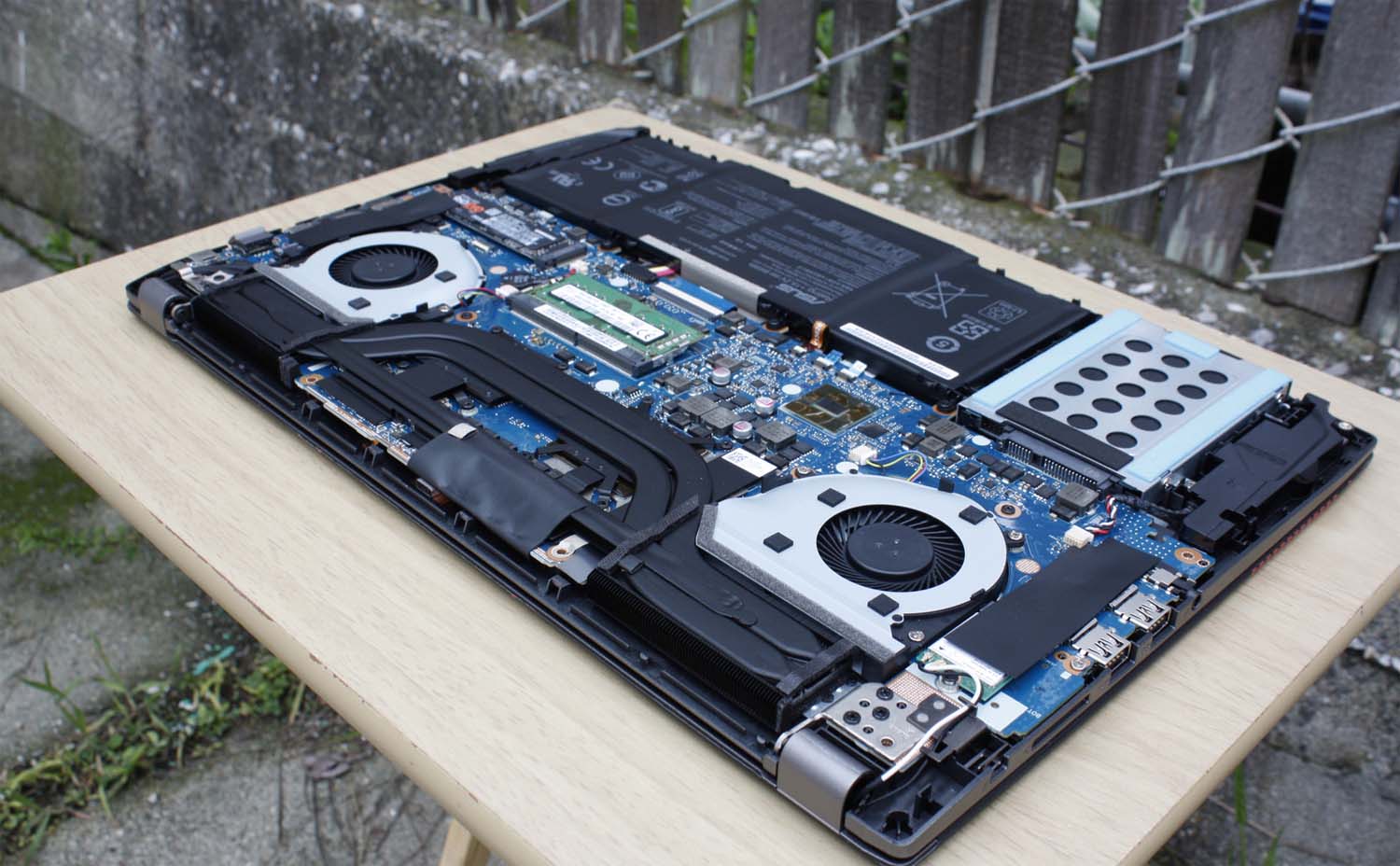 Замена или ремонт видеочипа ноутбука Compaq в Монино