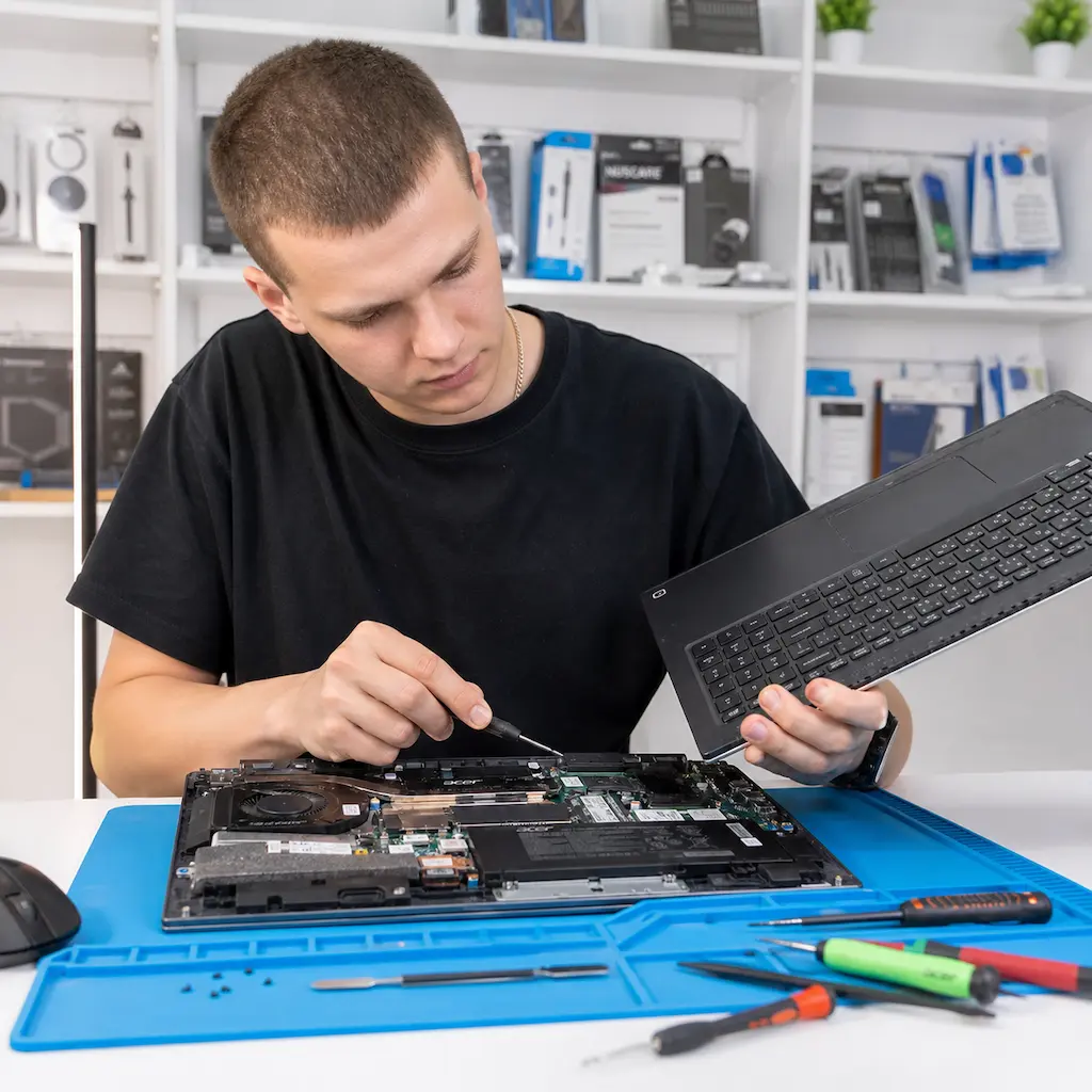 заменить клавиатуру на ноутбуке Acer в Монино